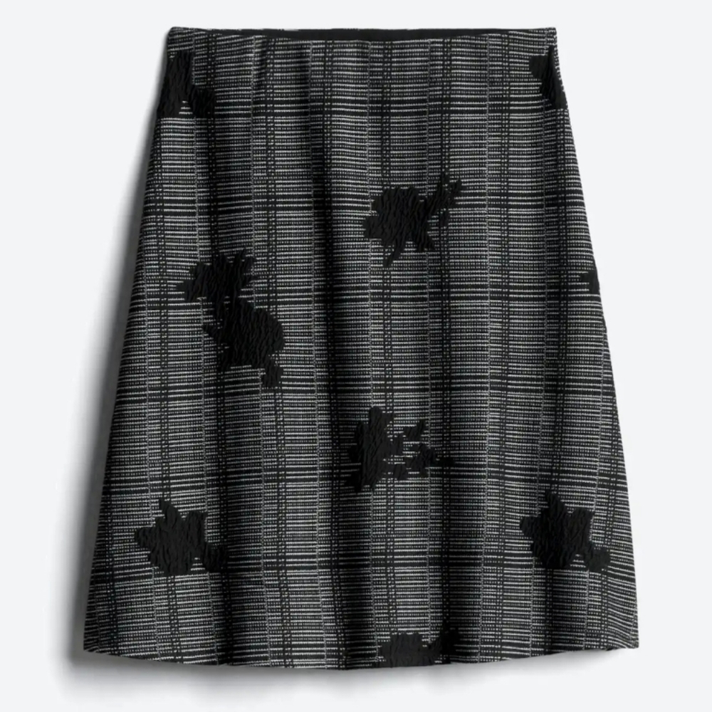 Margaret M Gray and Black A-Line Knee-Length Skirt